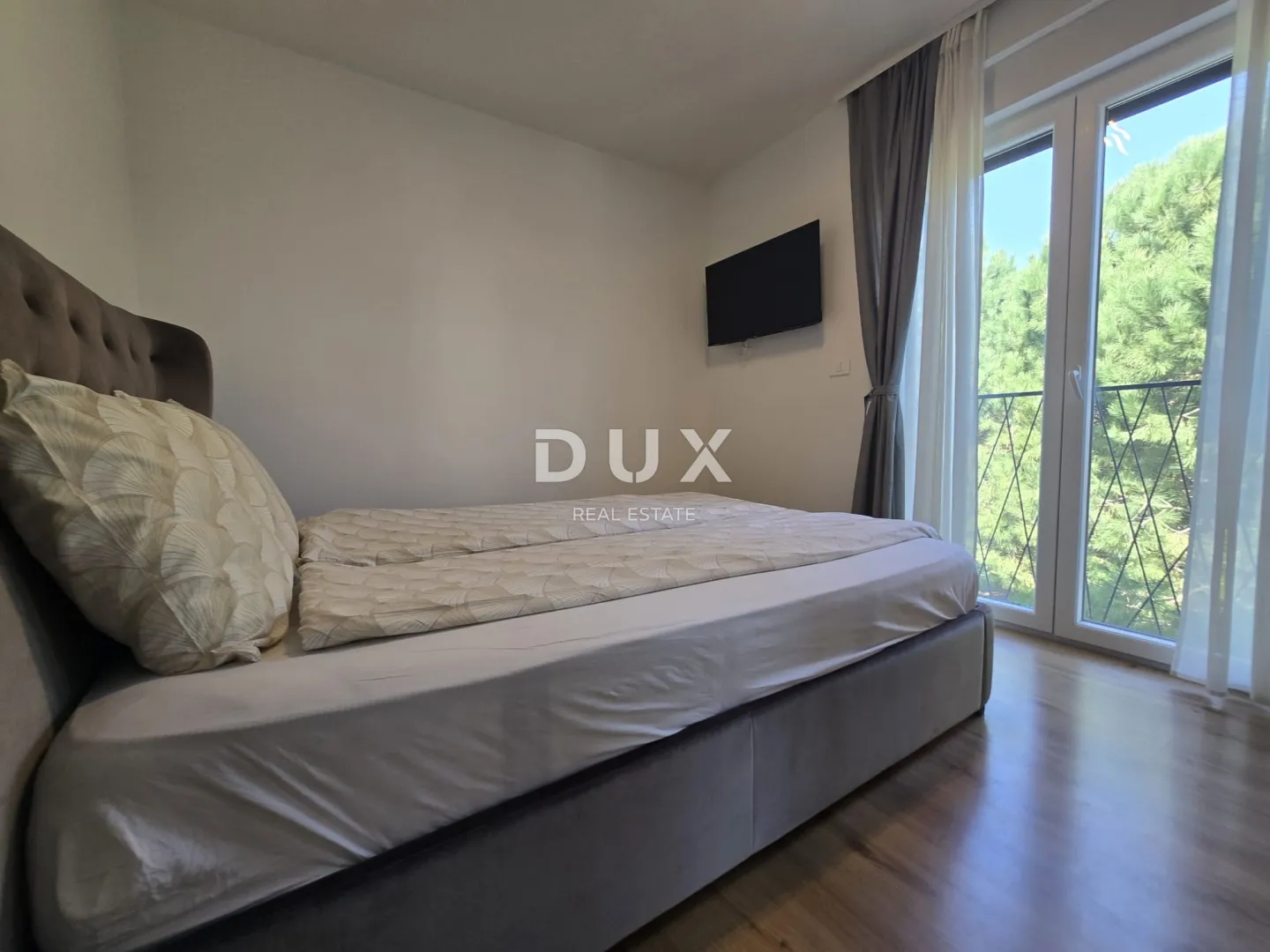 istra, pula - moderna villa nedaleko od centra! - slika 22