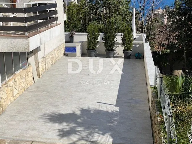 opatija,centar - samostojeća kuća, 350 m2, pogled, okućnica, bazen!!! - slika 25