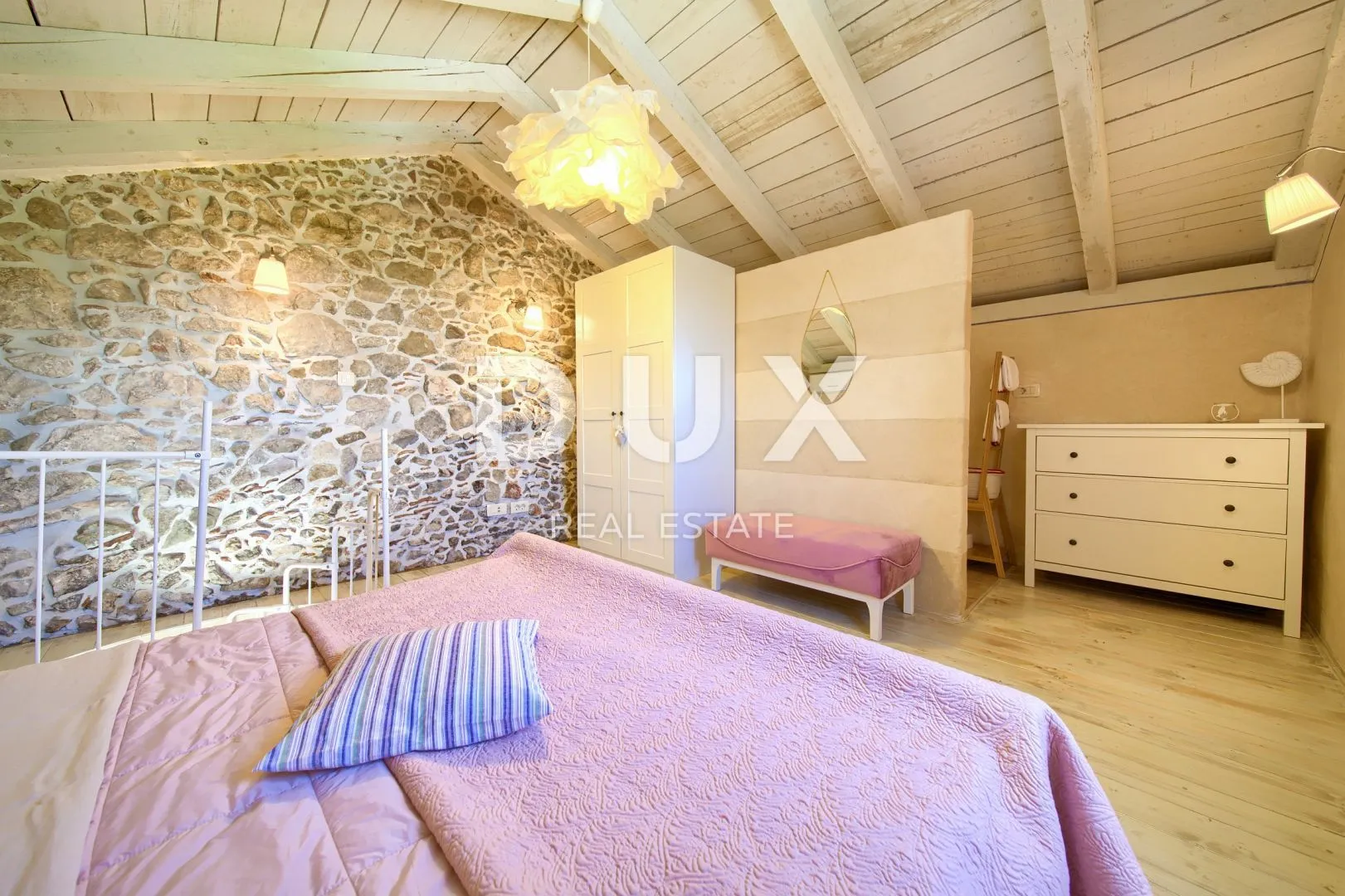 otok krk, dobrinj - rustikalna kuća s jacuzzijem - slika 13