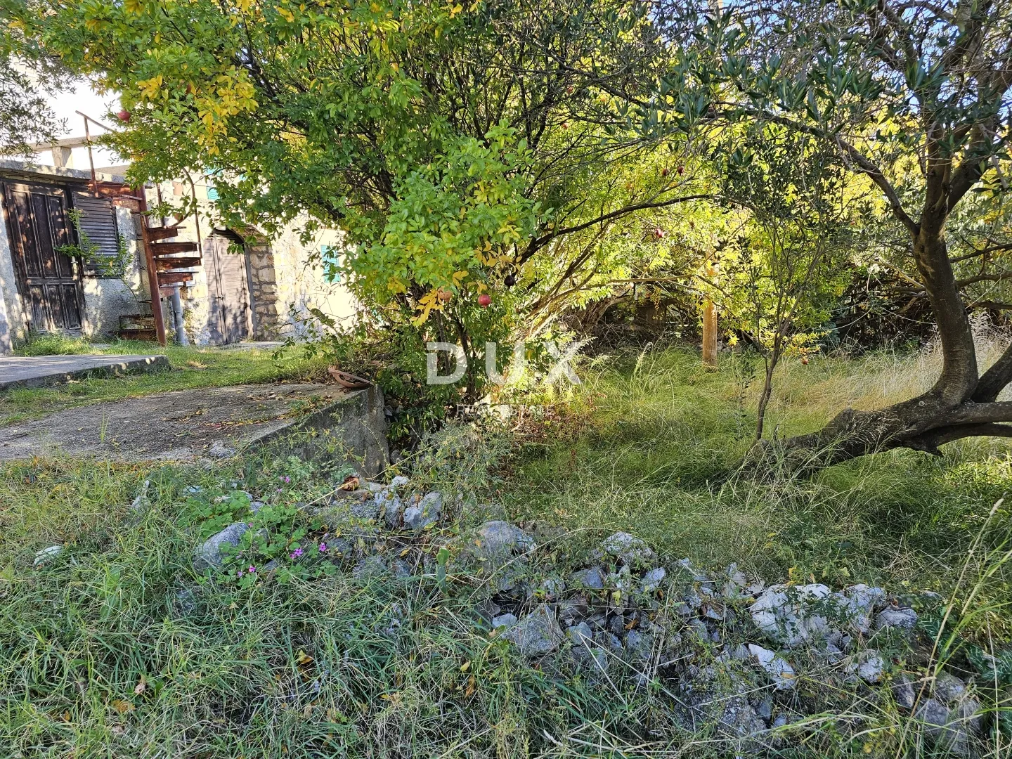 otok rab, banjol - kamena kuća u nizu s panoramskim pogledom - slika 2