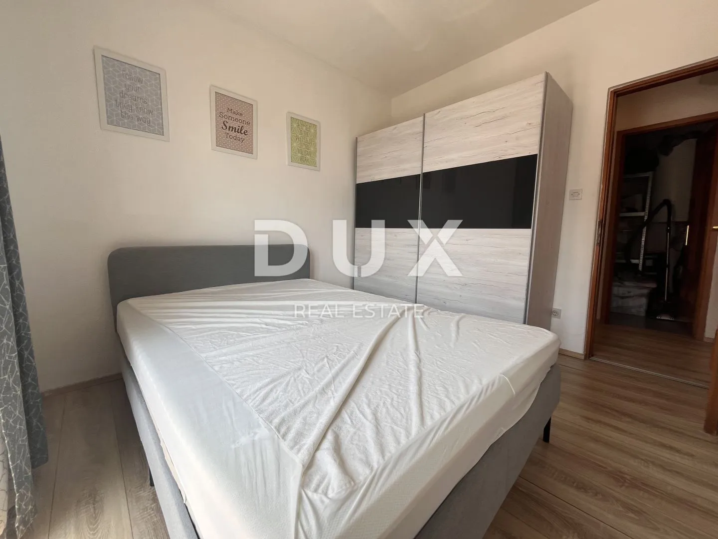 crikvenica - dvije kuće s garažom u blizini centra - slika 19
