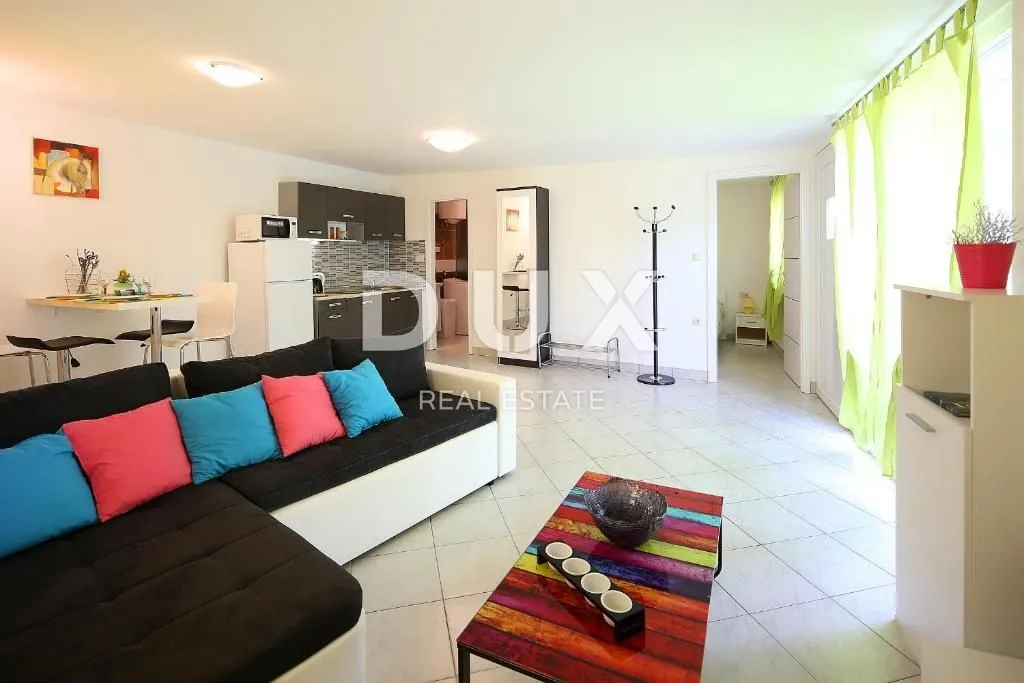 opatija - dio kuće s pogledom na more s 2 stana i 1 apartmanom - slika 42