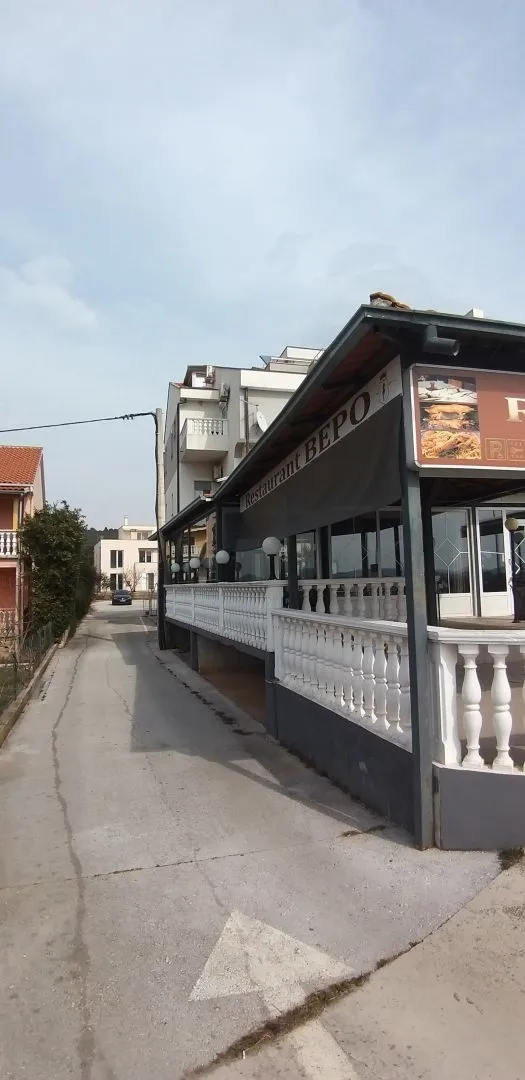 zadar, sukošan - restoran sa sobama - slika 10