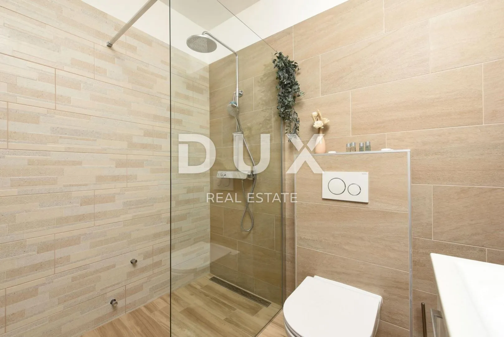 zadar, murvica - prekrasna vila s bazenom - slika 25