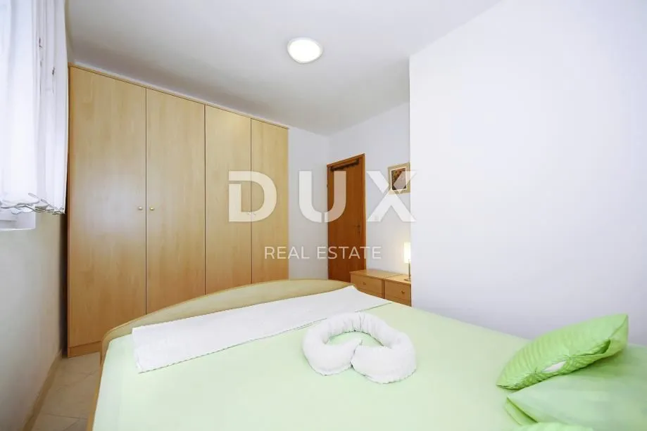 pirovac - apartmanska kuća - slika 19