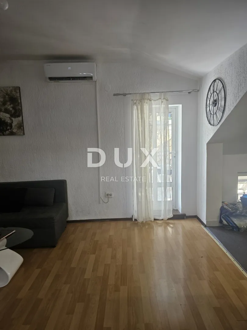 rijeka, škurinje - stan sa dva odvojena apartmana sa čak 5 spavaćih soba - slika 2