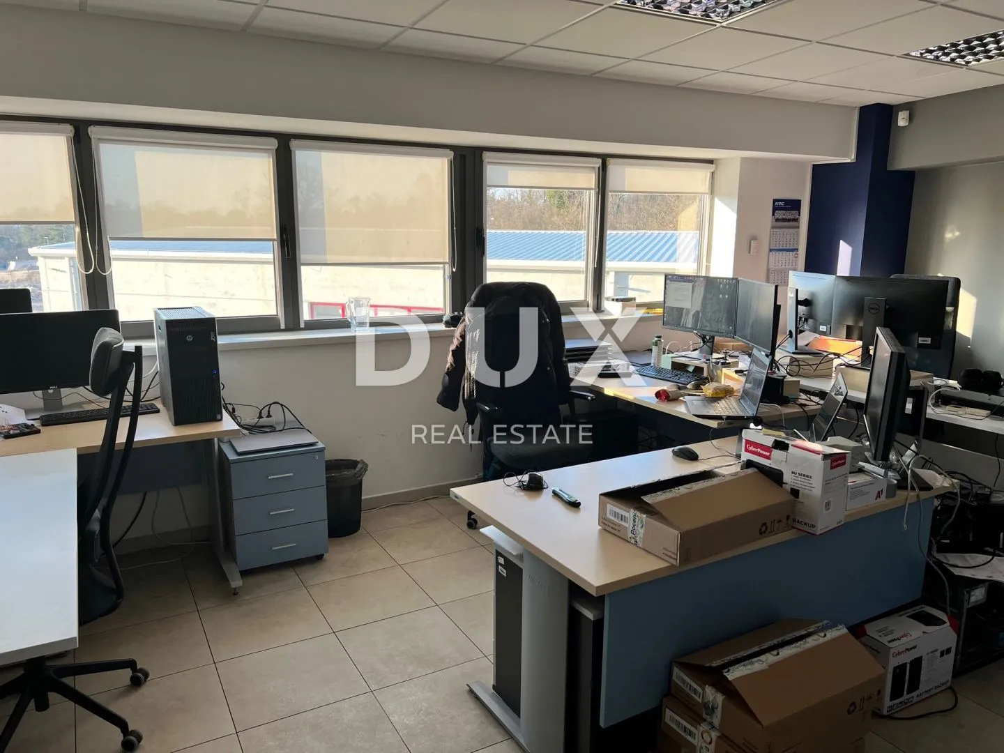 rijeka, kastav - poslovni prostor / uredski prostor 368 m2, modernije uređen!!! - slika 11