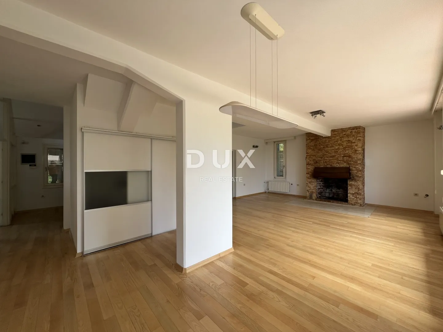 opatija, matulji – unikatna obiteljska vila s bazenom i panoramskim pogledom - slika 21