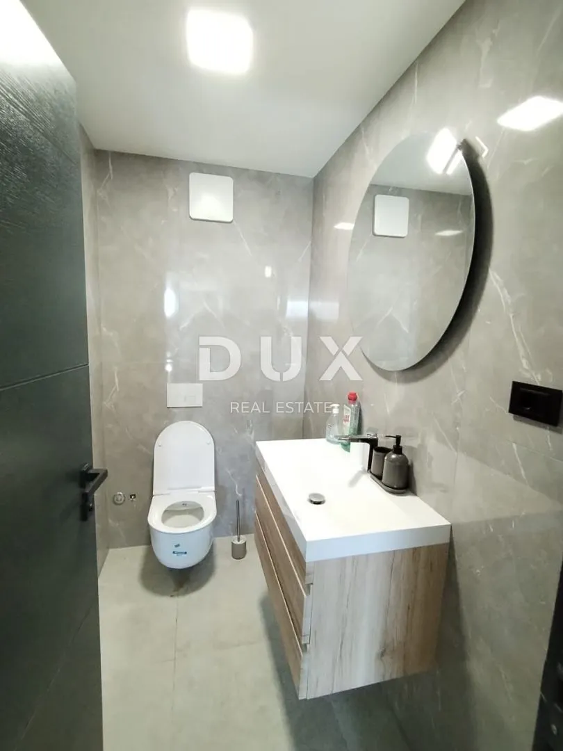 istra,medulin- luksuzna vila 150m od mora! - slika 107