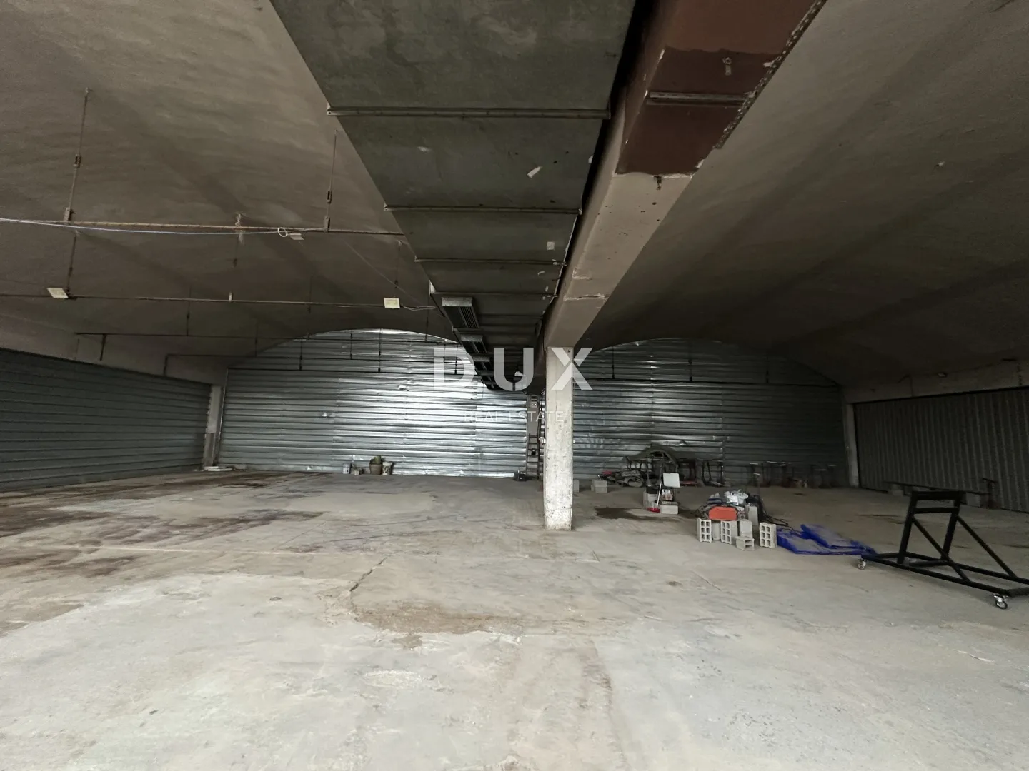 zadar, gaženica - skladišni prostor 250 m² - slika 2