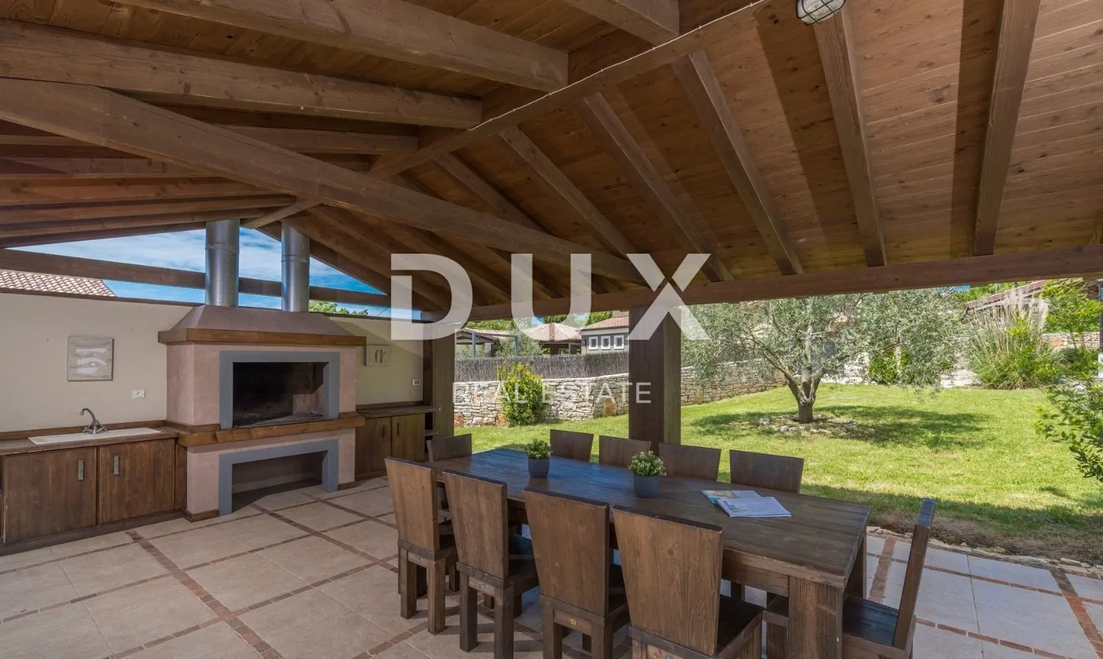 istra, juršići - prekrasan resort sa šest vila - slika 29