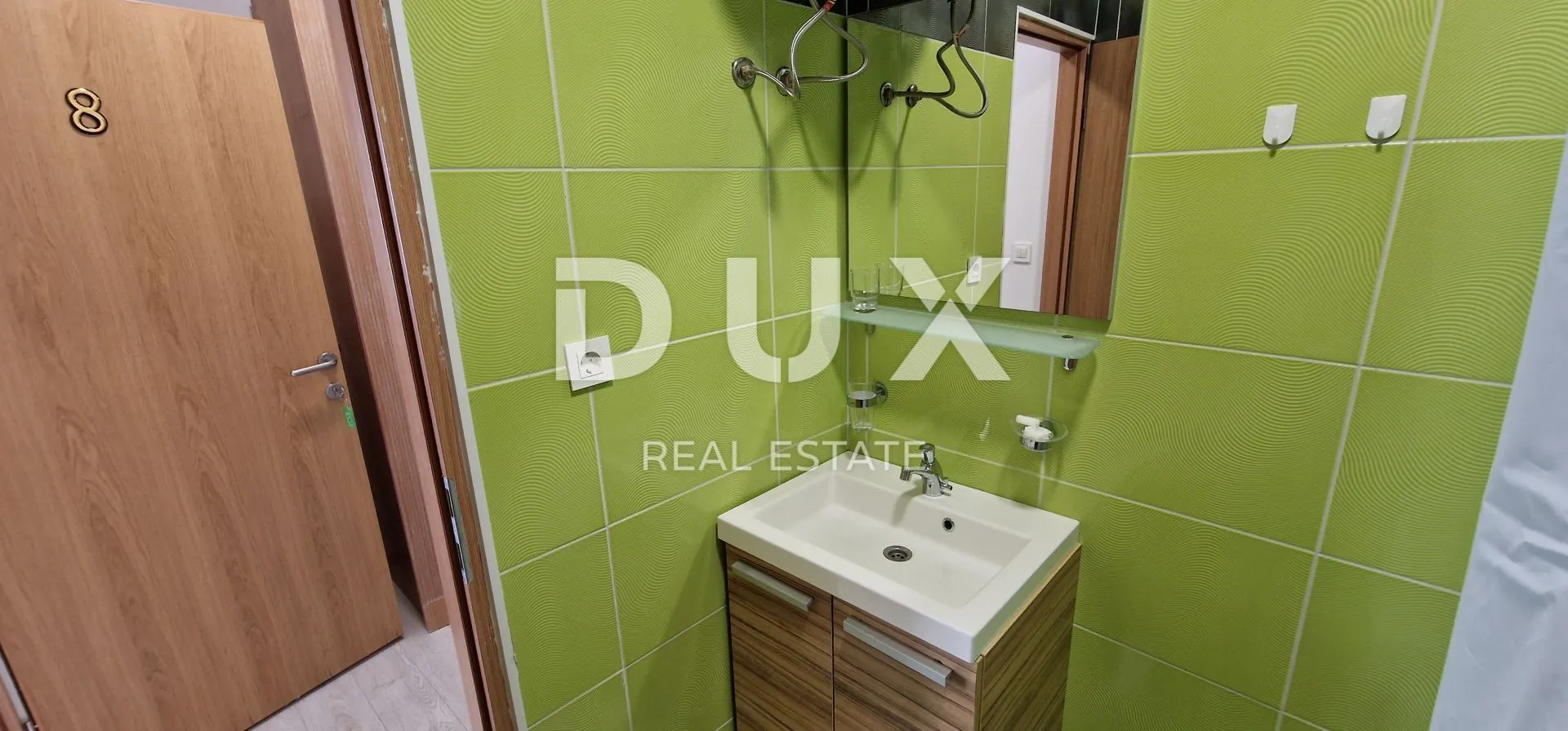 istra, pićan - motel sa 70 ležaja površine 1025 m2 - slika 48