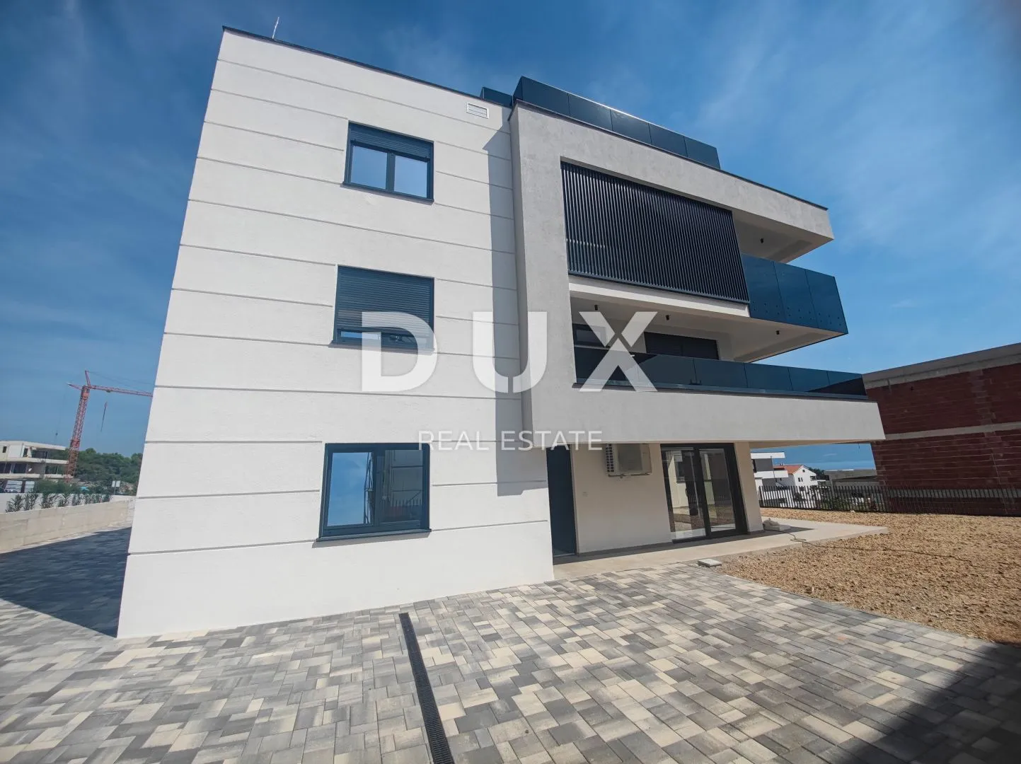 grad krk, centar - dvoetažni penthouse s bazenom i panoramskim pogledom - slika 14
