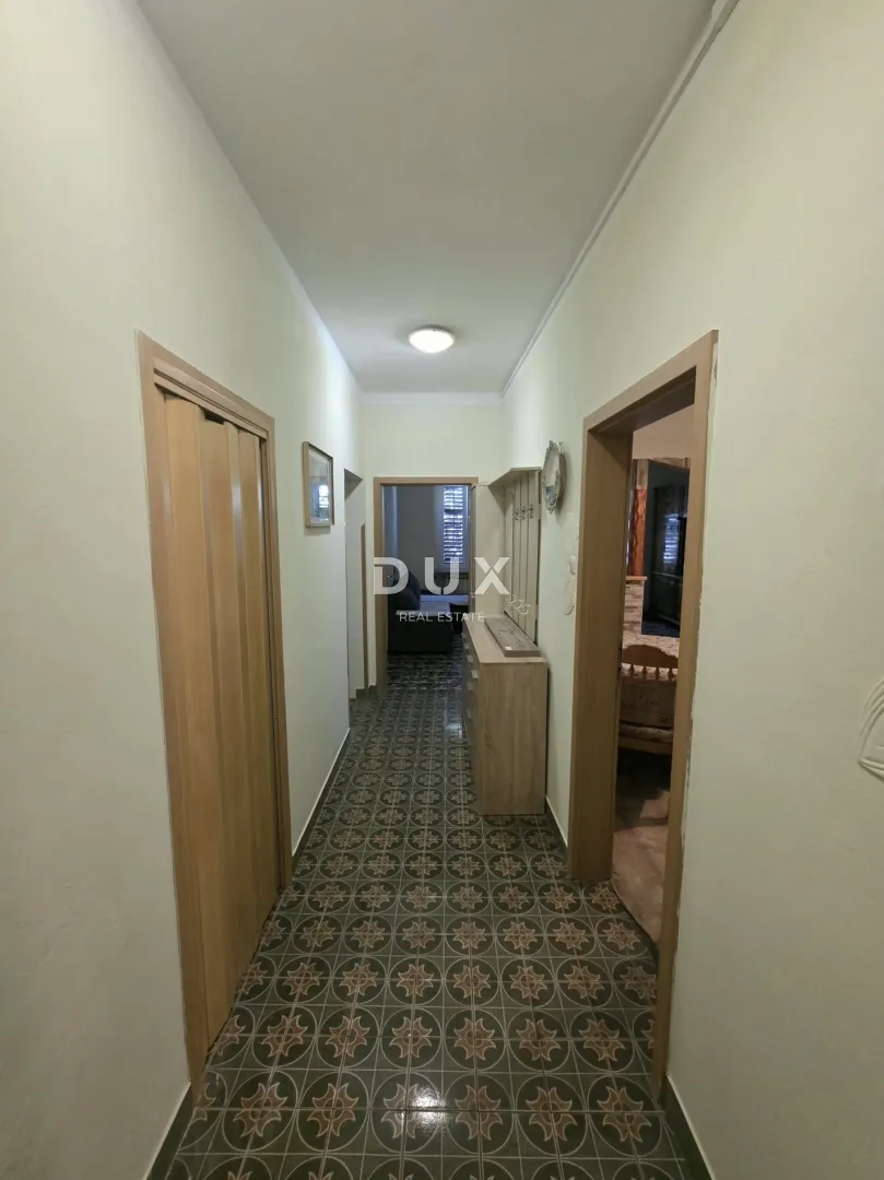 pula, centar - 2ss+db kvalitetan obiteljski stan nadomak centra s prostranom terasom - slika 13