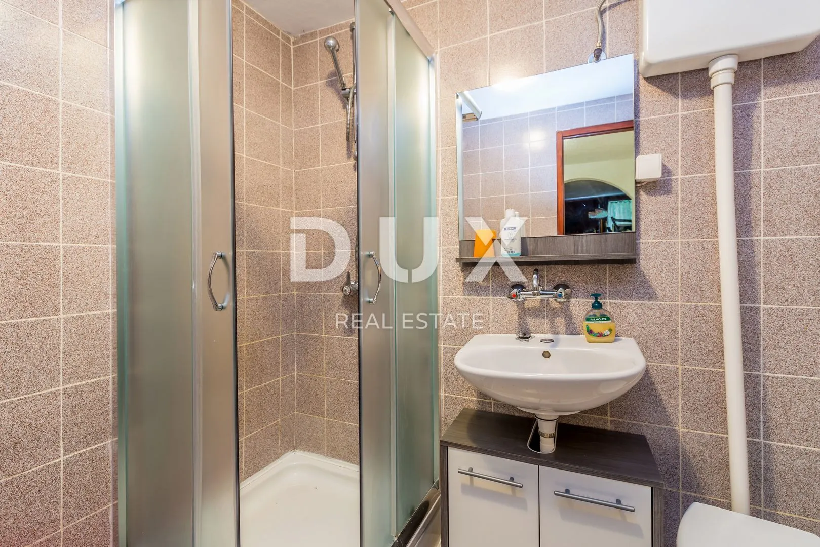 otok krk, šilo (okolica) - kuća s 4 apartmana i 700 m2 okućnice - slika 11