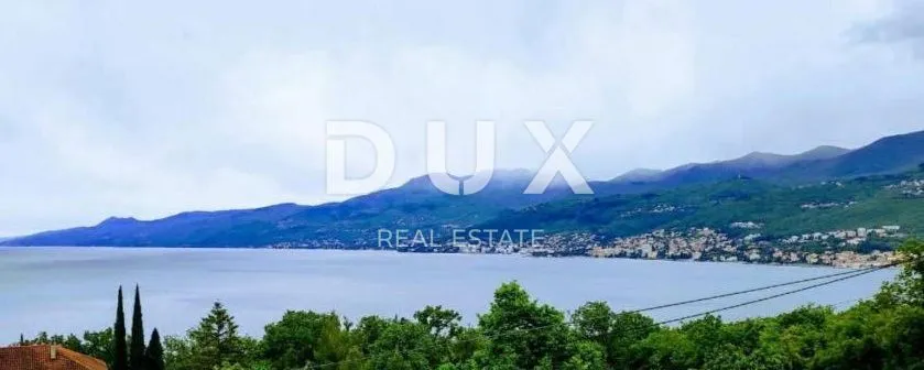 RIJEKA, COSTABELLA, BIVIO- građevinsko zemljište 1100m2 s pogledom na more za stambenu zgradu-stanove-apartmane/ obiteljsku kuću/ villu/ kuću za iznajmljivanje - odmor s bazenom