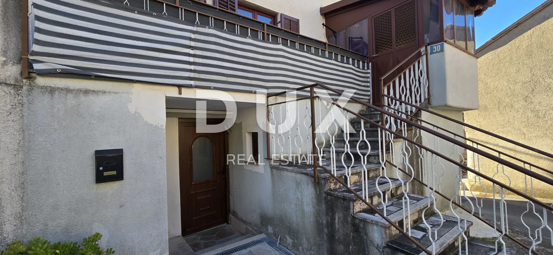 istra, roč - samostojeća kamena kuća s 5 apartmana i uhodanim iznajmljivanjem - slika 11