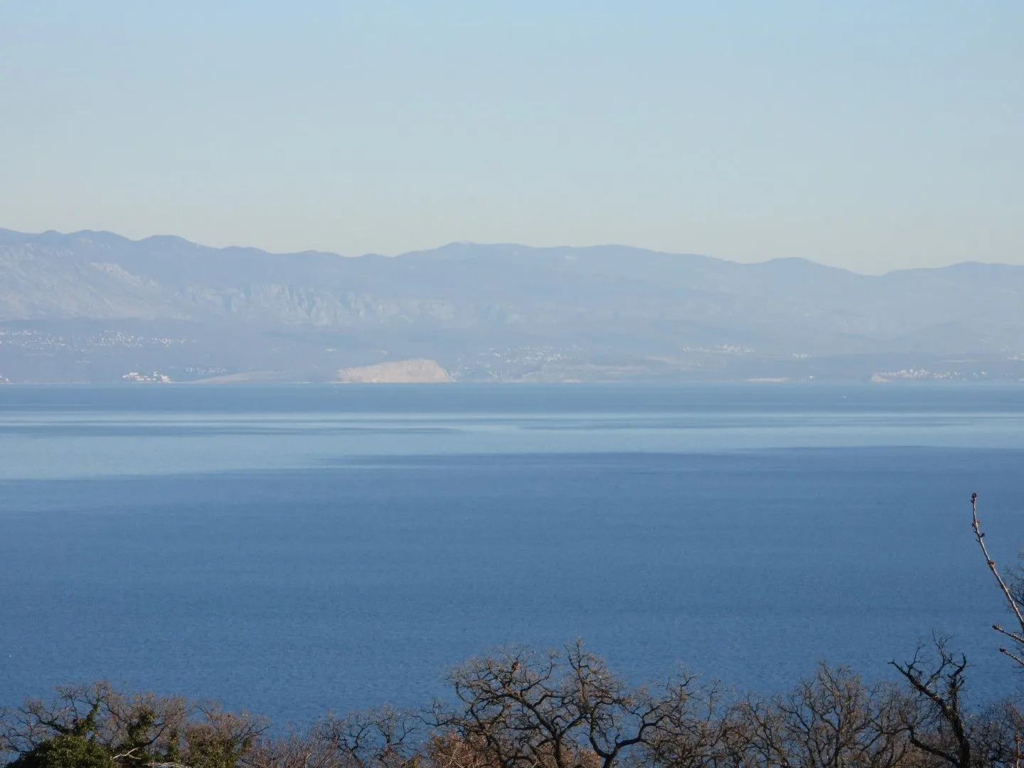 opatija, ičići - kuća sa pogledom na more 430m2 + okućnica 932m2 - slika 2