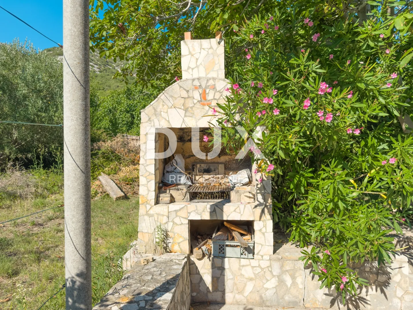 otok krk, baška (okolica) - kamena kuća s velikom okućnicom - slika 33