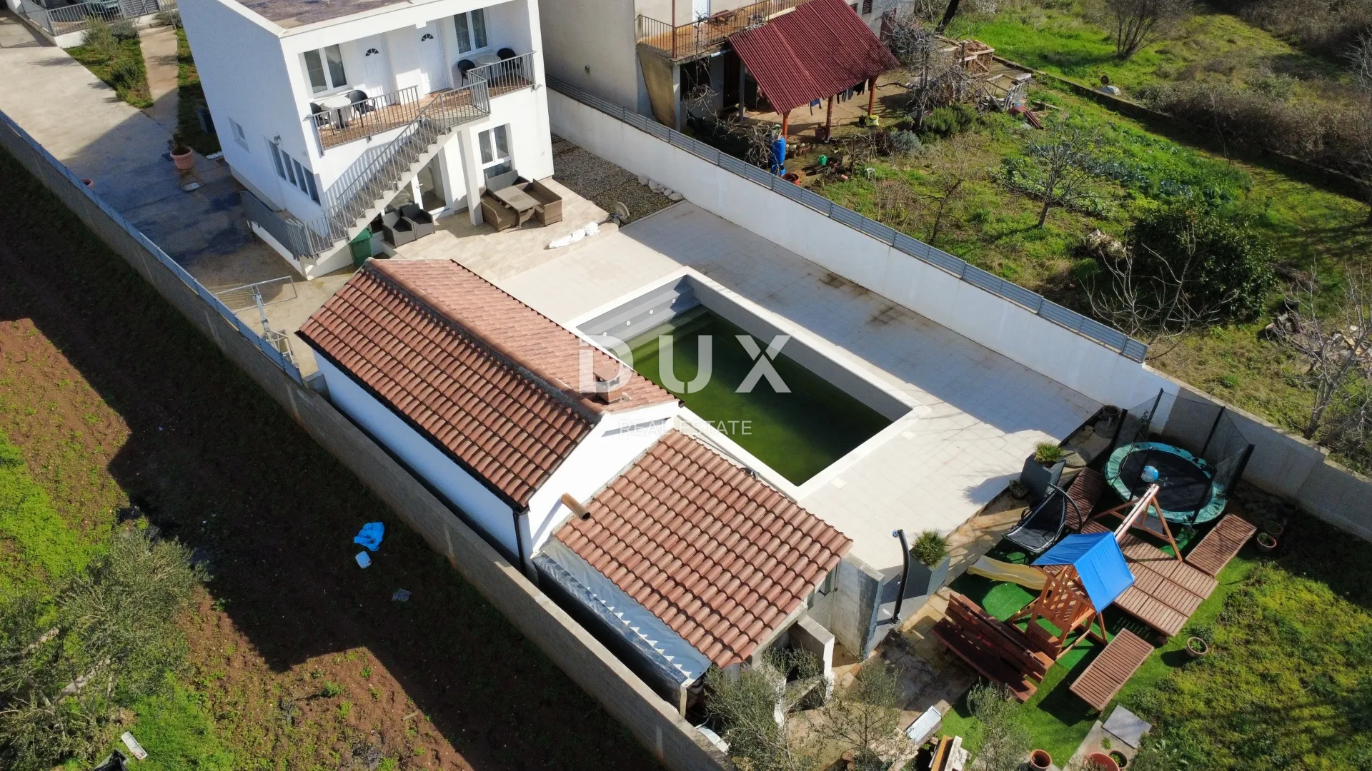 zadar, sukošan – kuća za odmor s tri stambene jedinice - slika 12
