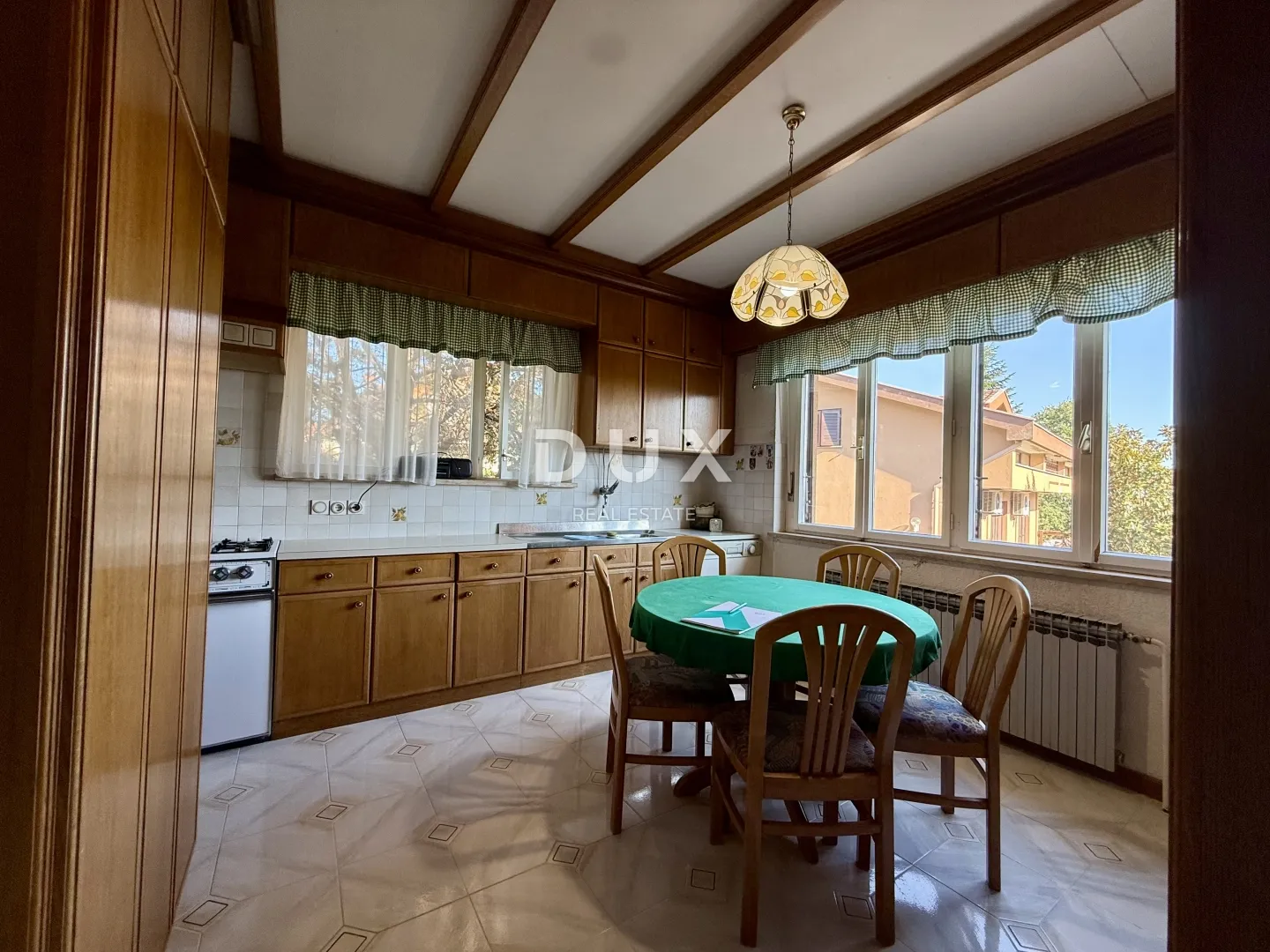 matulji, centar, samostojeća kuća, 250 m2, pogled, garaža - slika 4