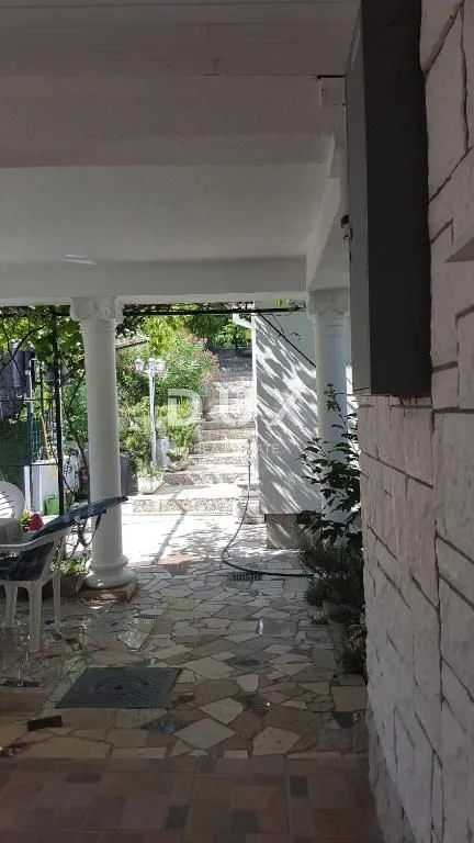 crikvenica, tribalj - dvije kuće s pomoćnim objektom i velikom okućnicom - slika 10