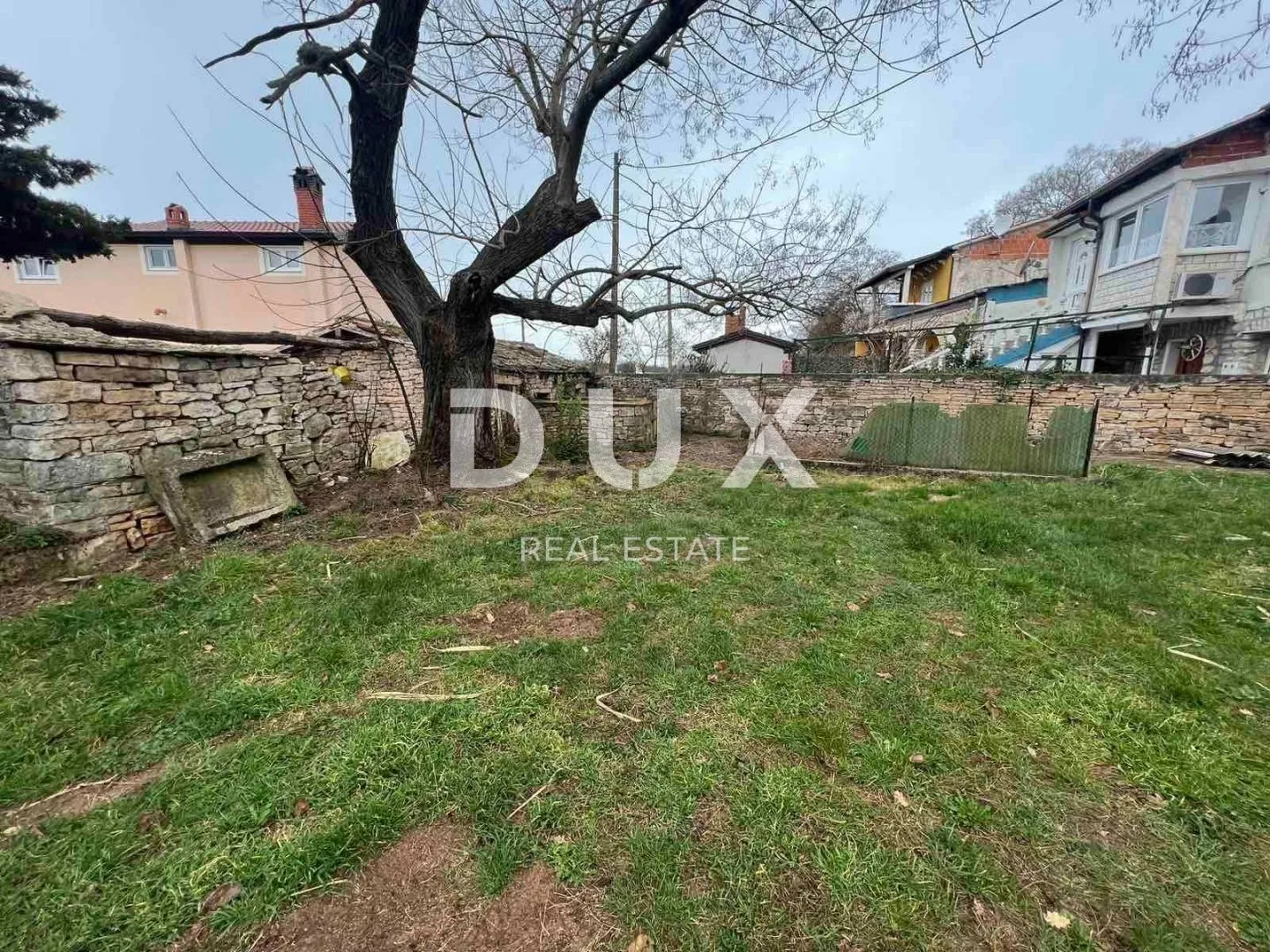 istra, kaštel - kamena kuća s potencijalom - slika 4