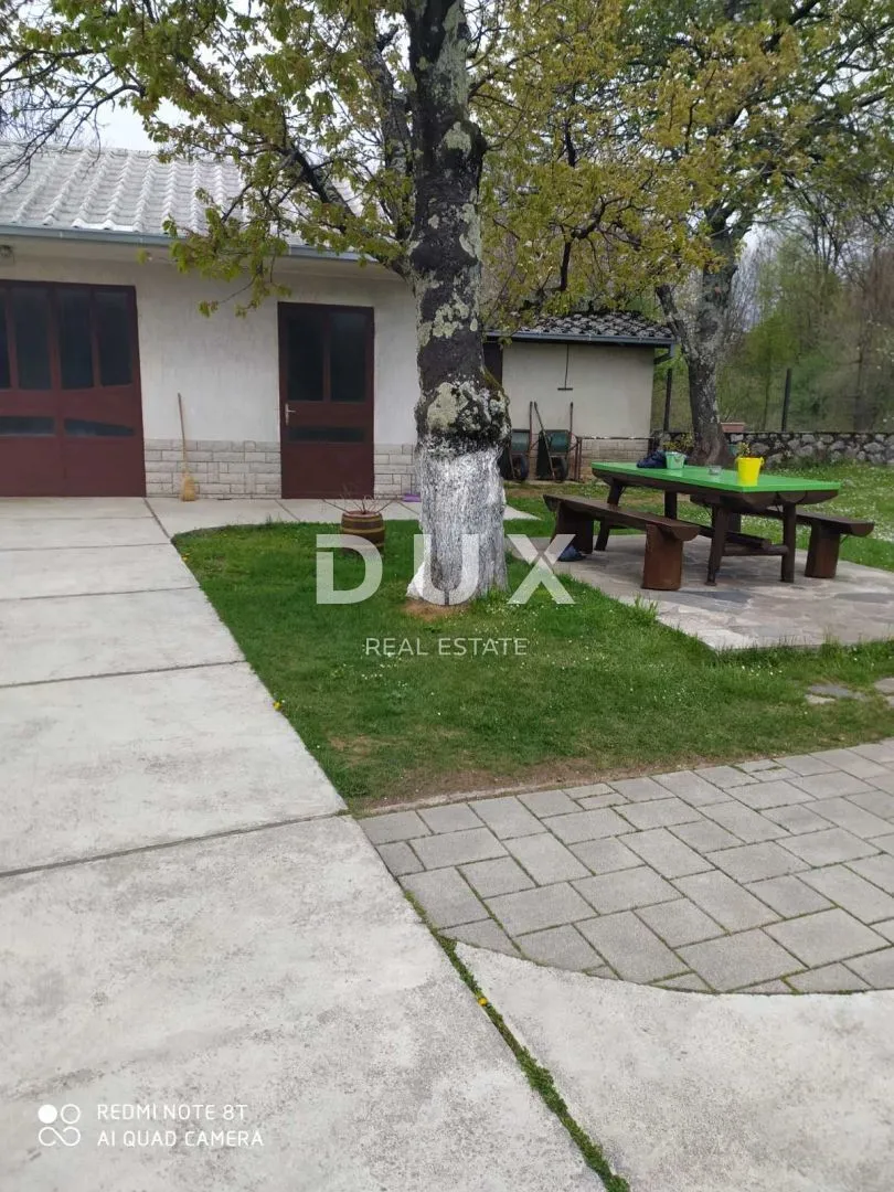 viškovo- veliko gospodarsko imanje, tri stambene jedinice, poslovni prostor, gospodarske zgrade, vinski podrum, velika okućnica - slika 23