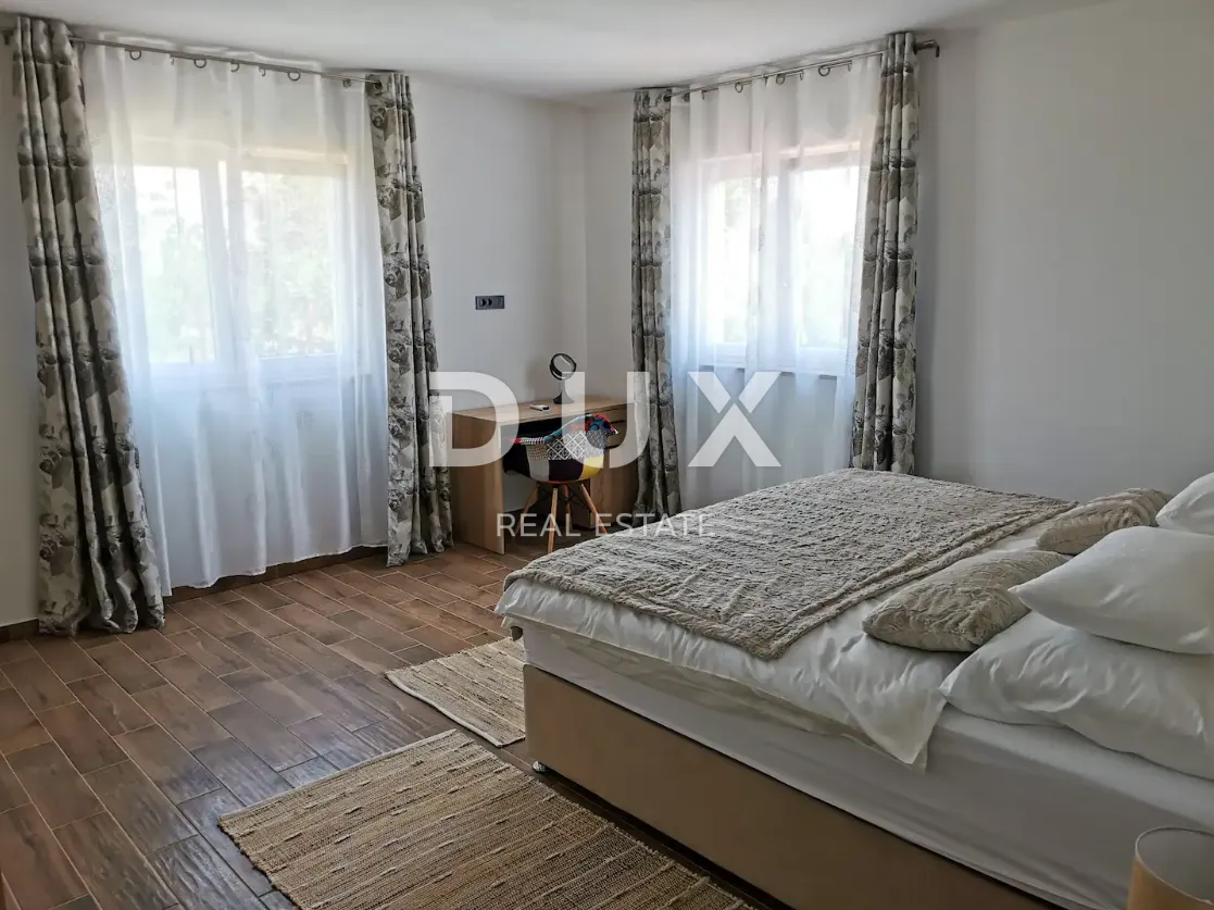 istra, barban - luksuzna vila s pomoćnim objektom - slika 43