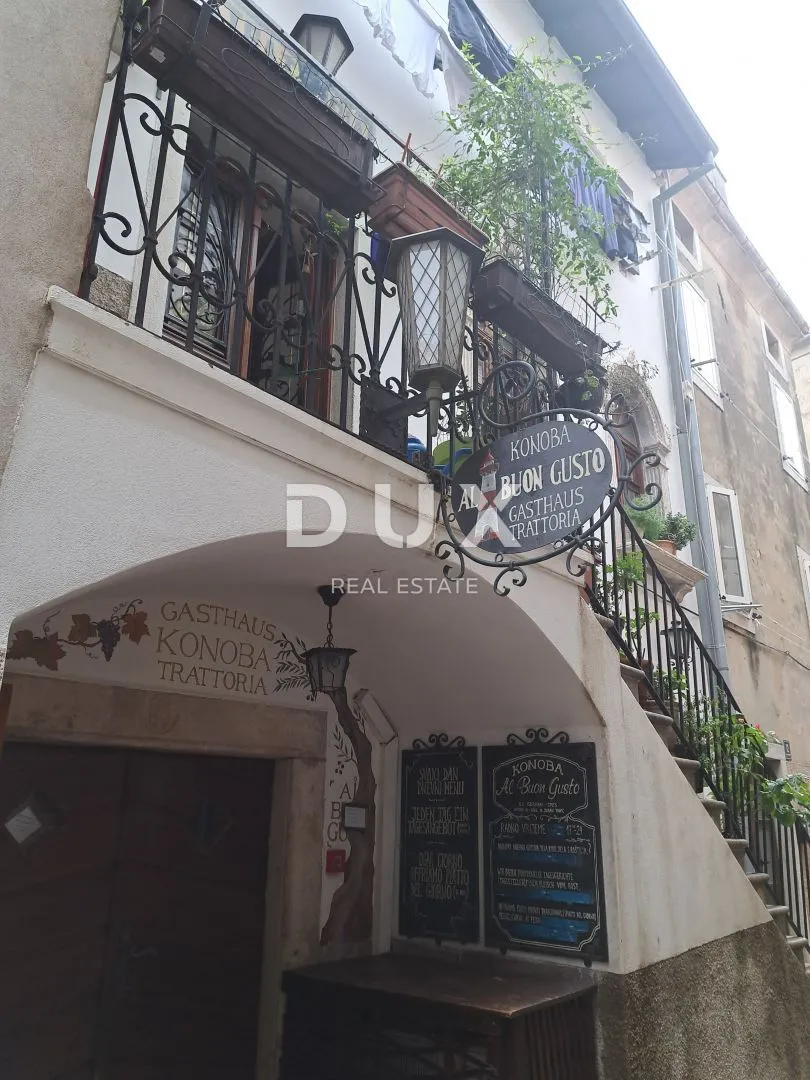 otok cres - stambeno-poslovni objekt u staroj jezgri - slika 2