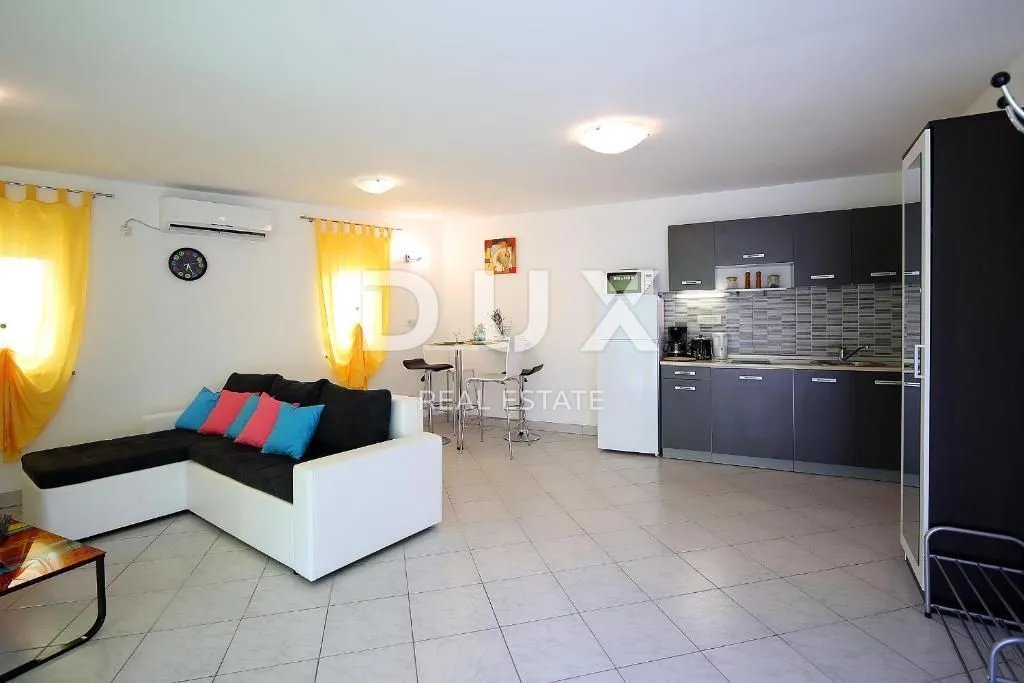 opatija - dio kuće s pogledom na more s 2 stana i 1 apartmanom - slika 39