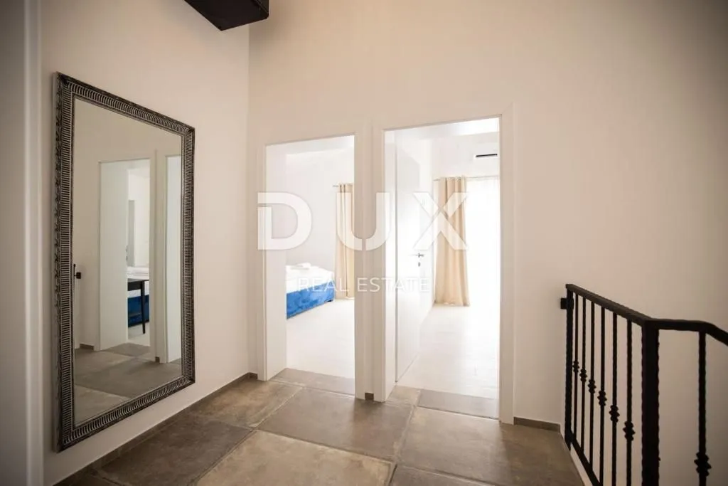 otok vir - prekrasna vila 200m od mora - slika 20