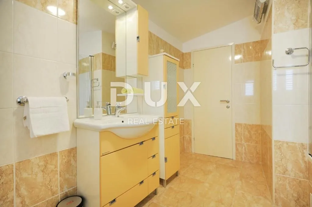 bibinje, zadar - top lokacija! uhodani restoran s apartmanima 1. red do mora - slika 24