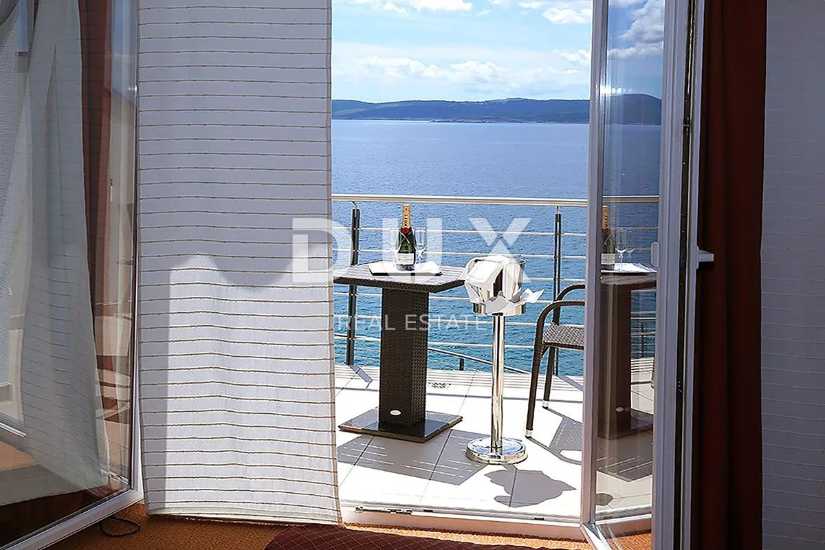 crikvenica, selce, hotel, 5369 m2, prvi red do mora - slika 9