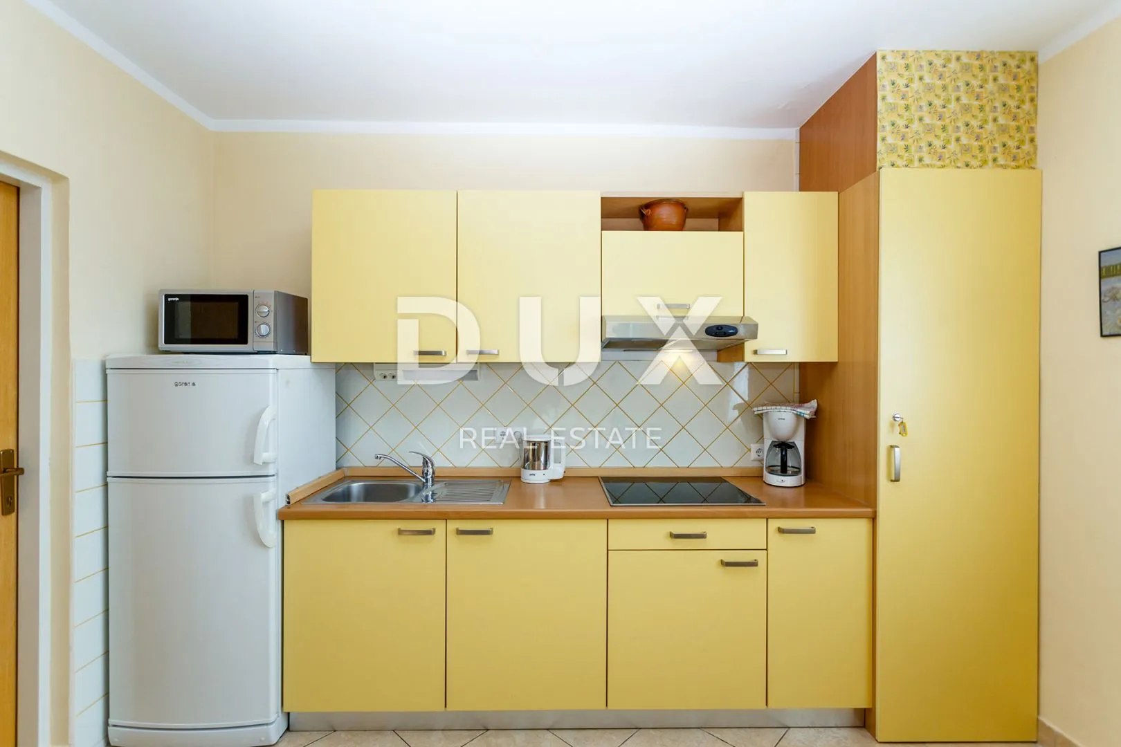 otok krk, malinska - renovirana apartmanska kuća u blizini mora - slika 33