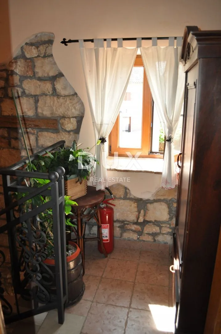 istra, poreč - ugostiteljsko-stambeni objekt sa uhodanim poslom - slika 8