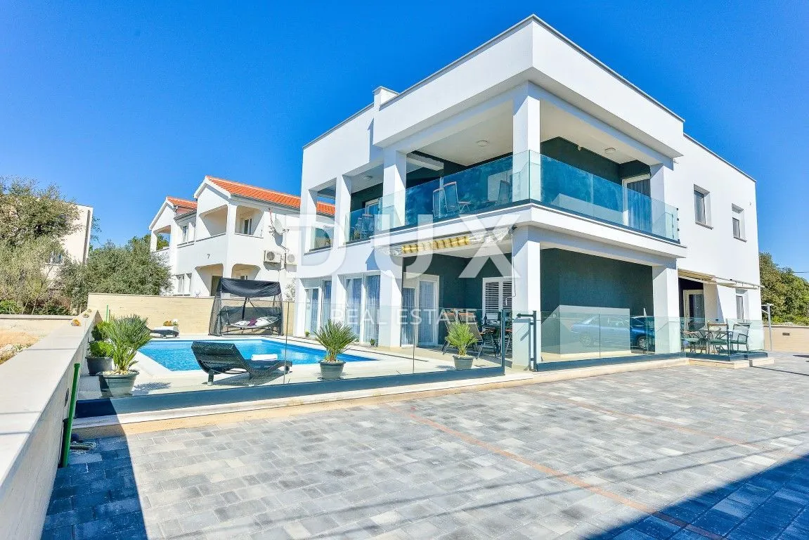 nin, zaton - prekrasna vila s 6 apartmana - slika 17