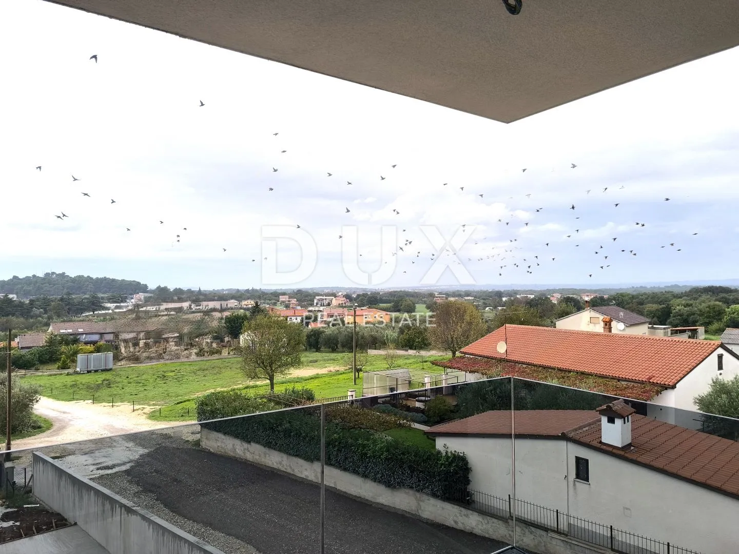 istra, pula - penthouse s pogledom na more i brijune - slika 17