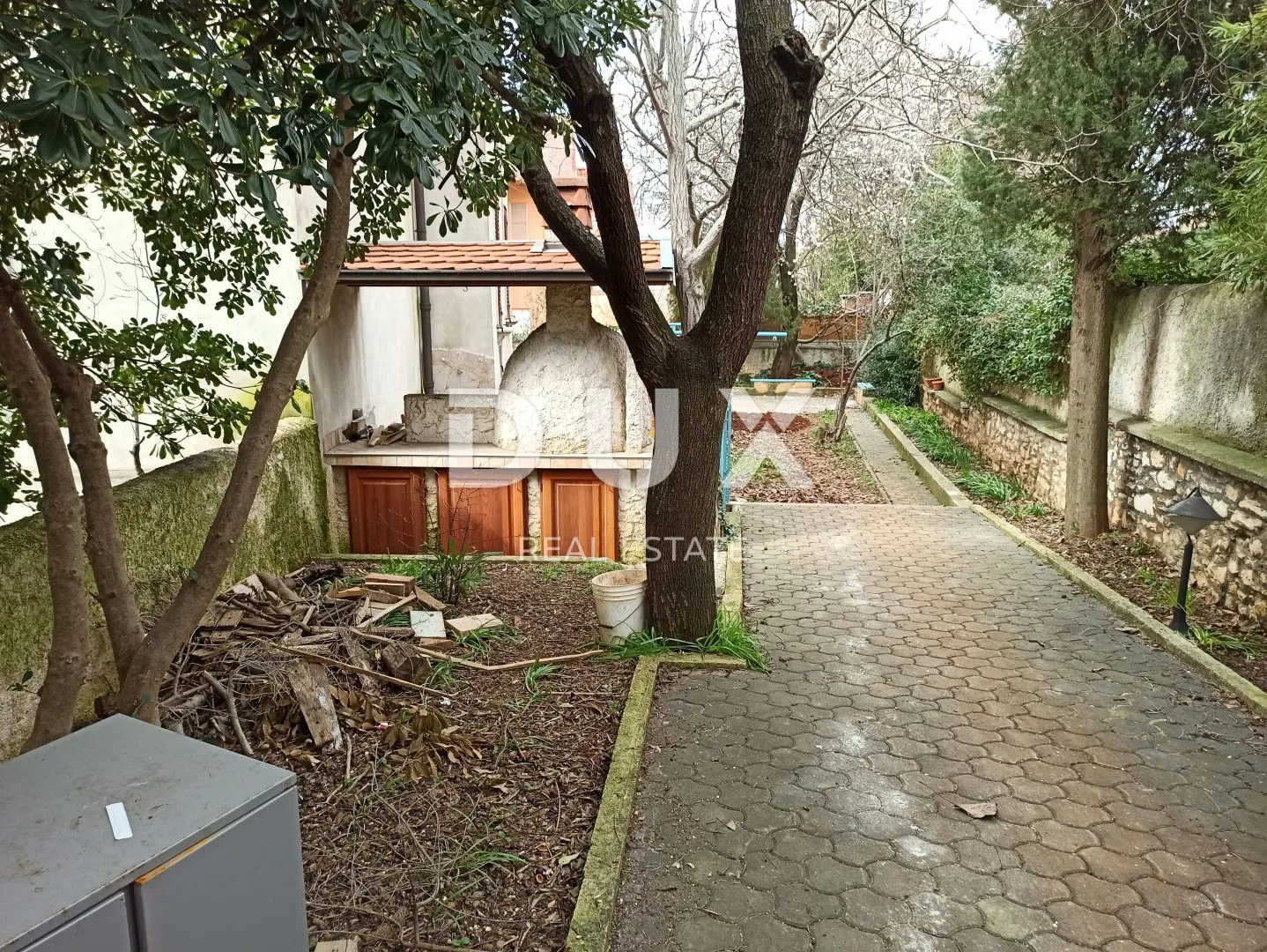istra, pula - austrougarska vila za renovaciju u blizini mora - slika 4