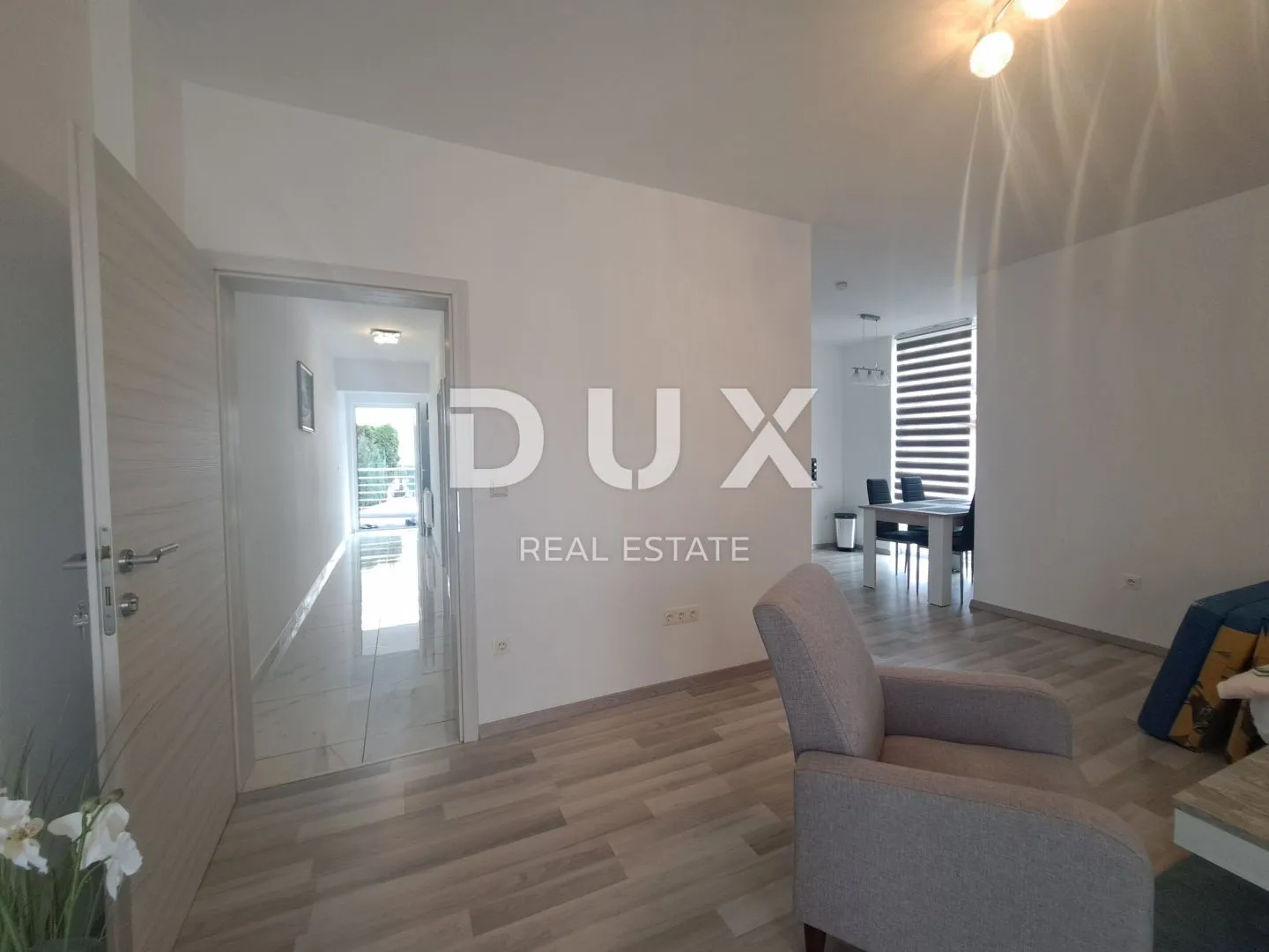 opatija, oprić - apartmanska vila s 5 apartmana i bazenom - slika 16