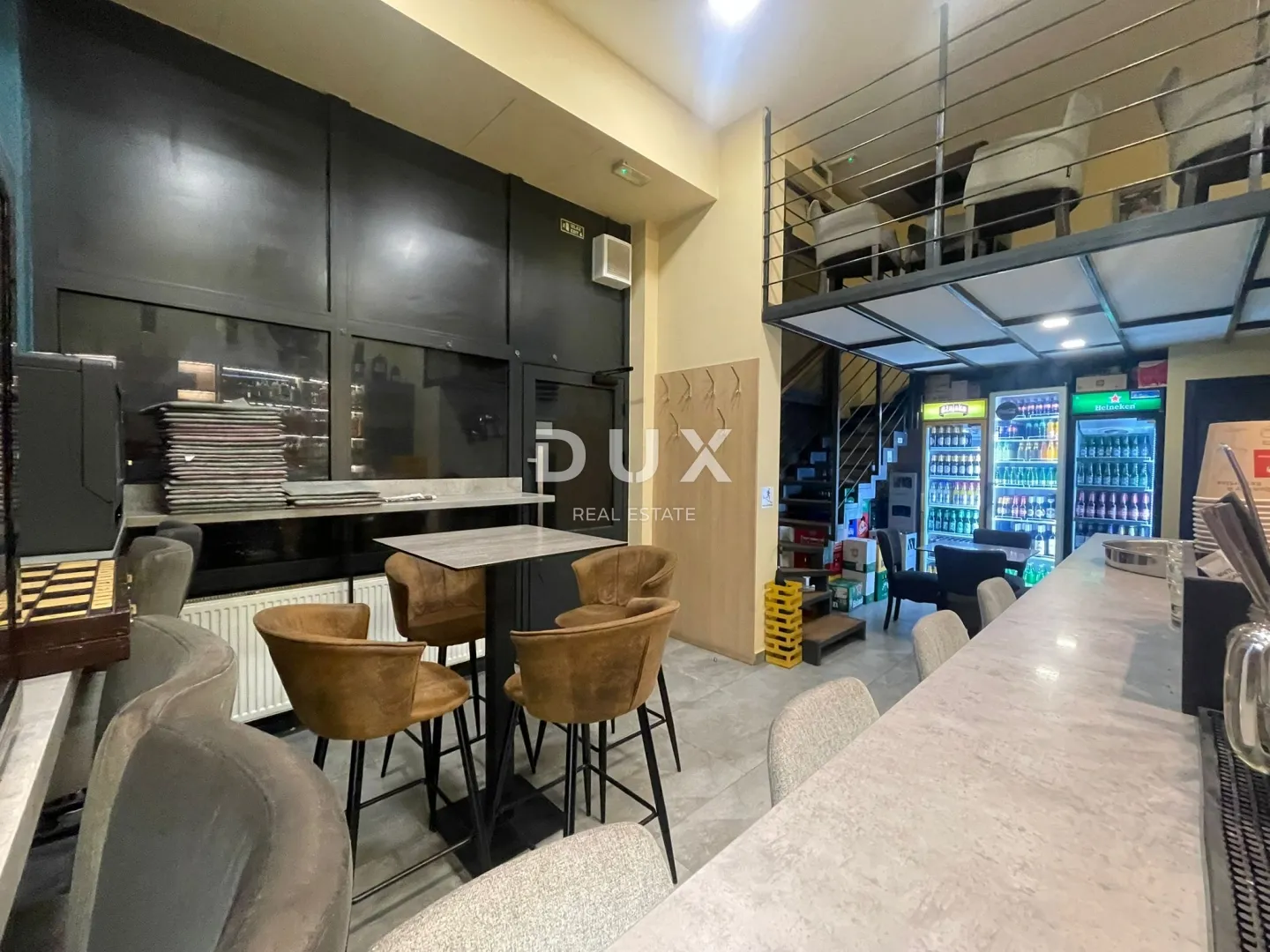 zagreb, dubrava - uhodani caffe bar s galerijom i terasom – mogućnost prenamjene - slika 7