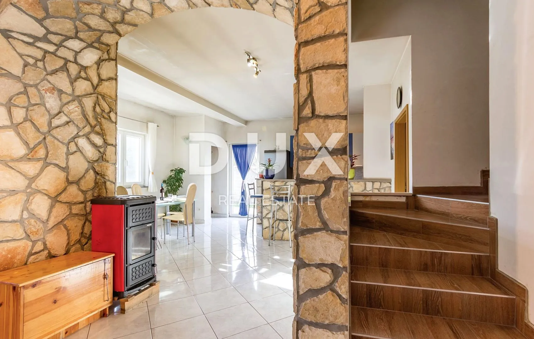 istra, labin - kuća s bazenom - slika 8