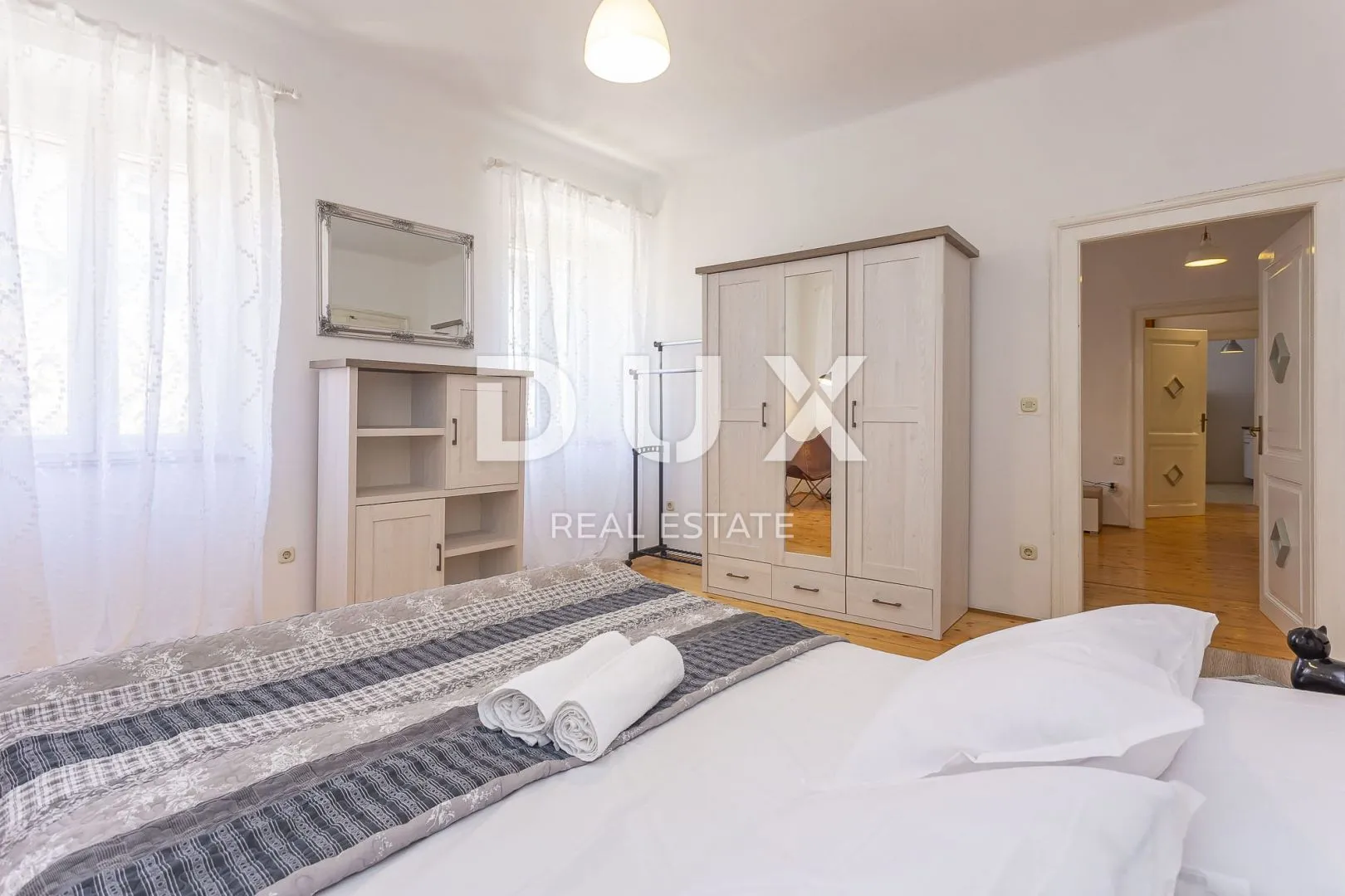 šibenik, centar-stan u centru grada 66,80m2 - slika 7