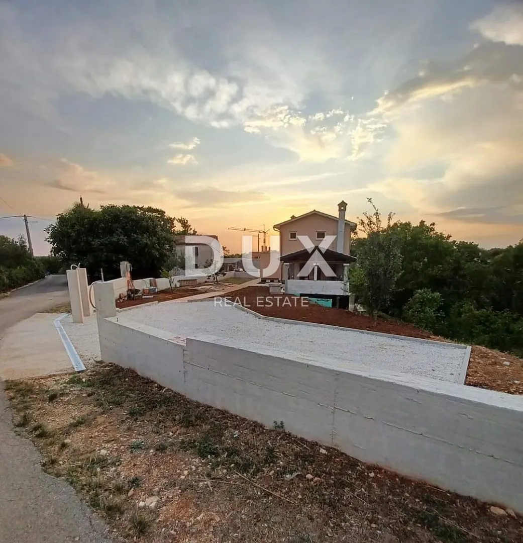 istra, poreč - prostrana kuća na velikoj okućnici, prilika!!! - slika 25