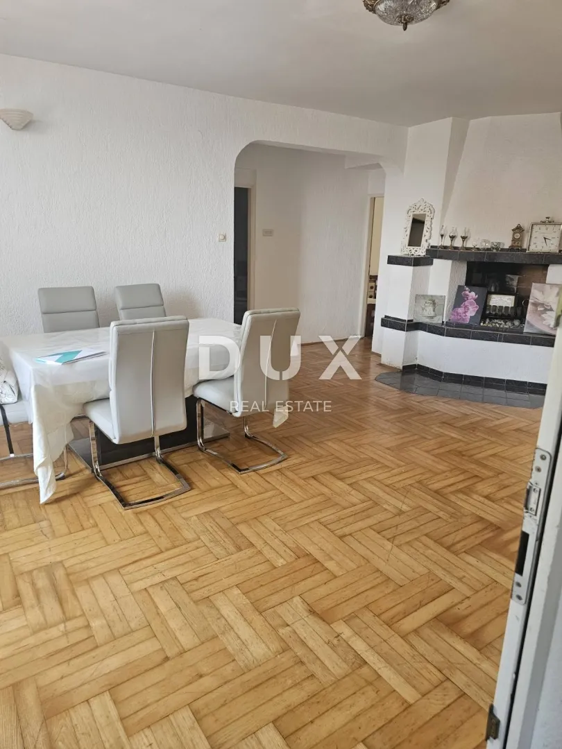 rijeka, škurinje - stan sa dva odvojena apartmana sa čak 5 spavaćih soba - slika 16