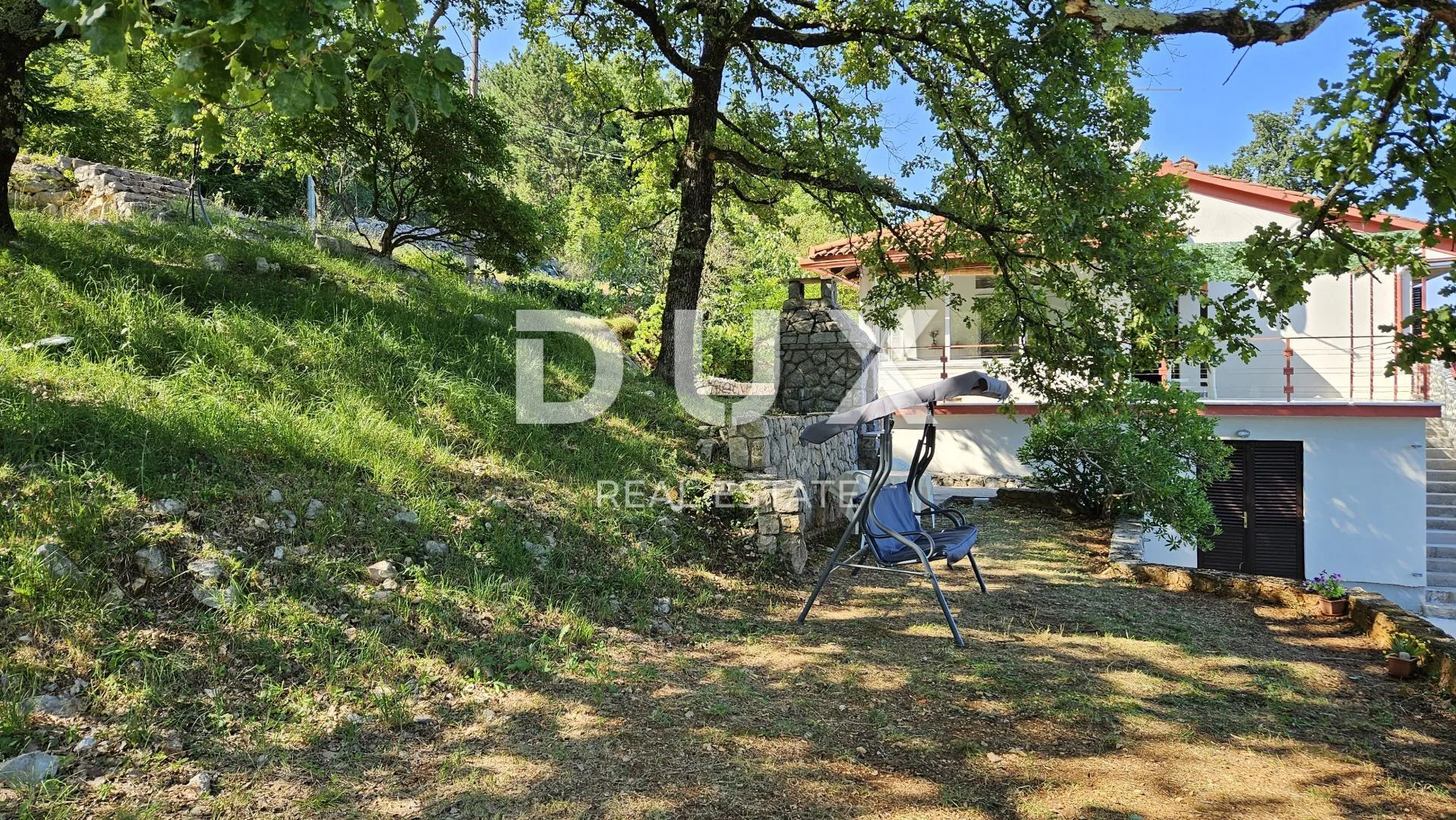 OPATIJA, SVETA JELENA- kuća 200m2 s pogledom na more + okoliš 1000m2 - Sveta Jelena, Mošćenička Draga