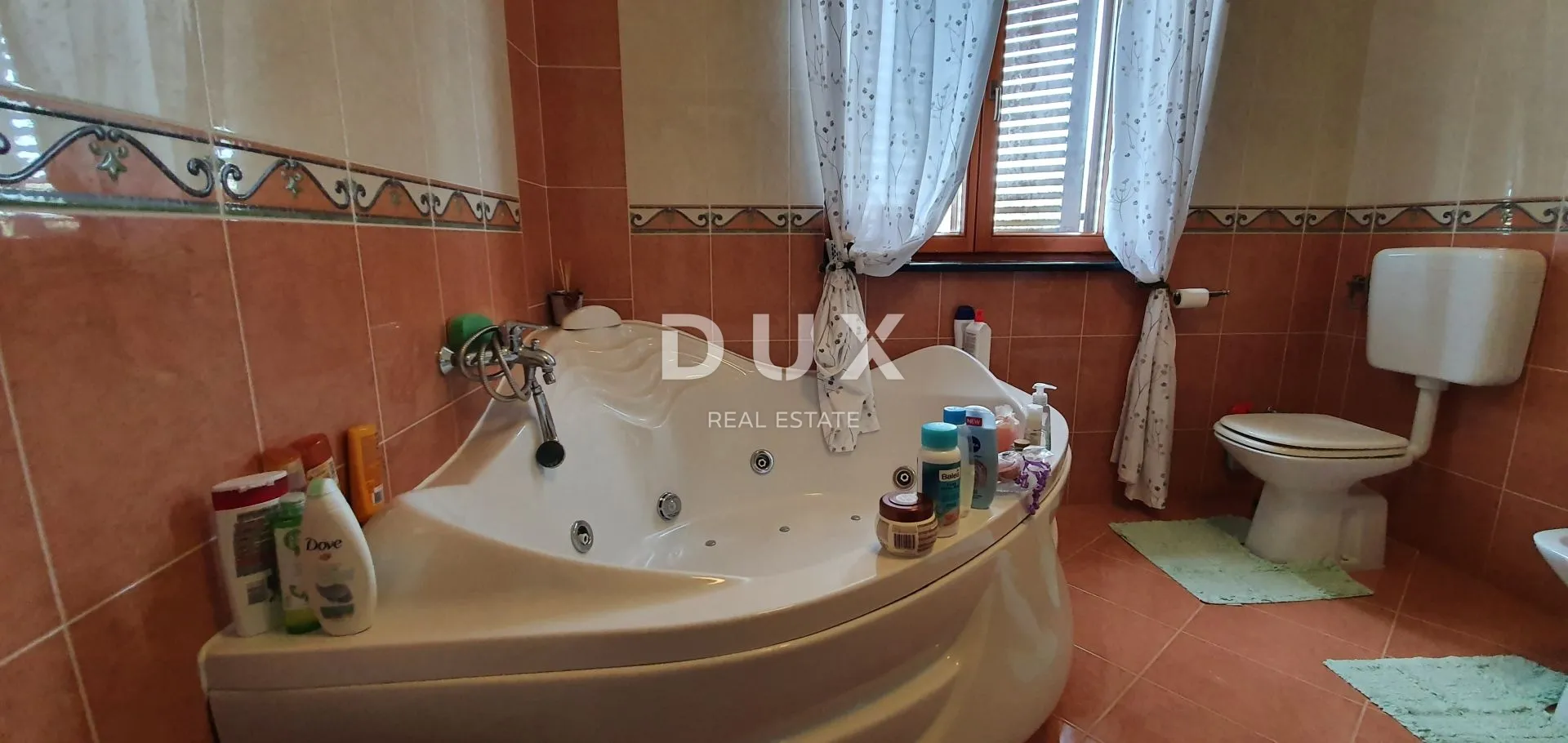 istra, umag - prekrasna kuća u mirnom dijelu umaga - slika 27