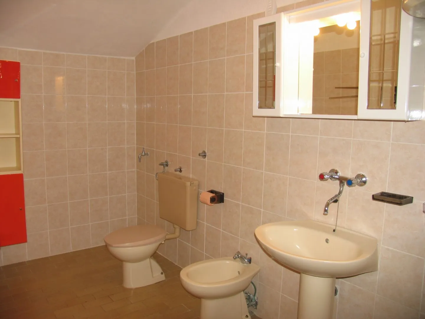 otok pag, povljana, apartmanska kuća, 540 m2, 200 metara od mora - slika 10