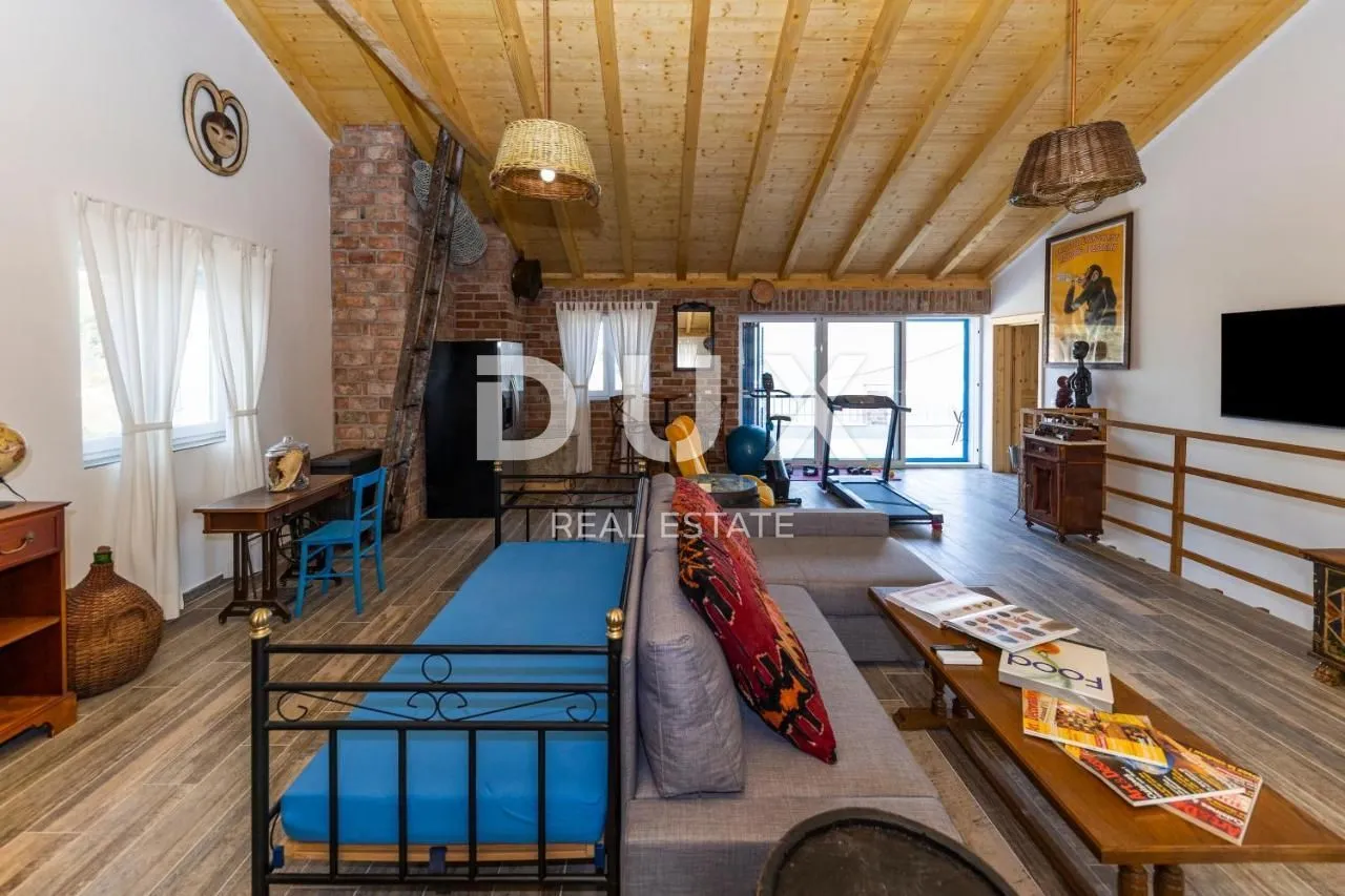 otok pašman, ždrelac - luksuzna kamena vila s bazenom pokraj mora - slika 32