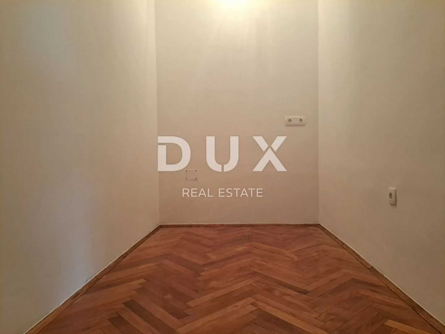 opatija, centar - stan u centru od 108 m2, drugi red do mora s garažom - slika 13
